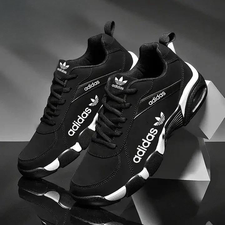 Modische orthopädische Herrenschuhe 2025